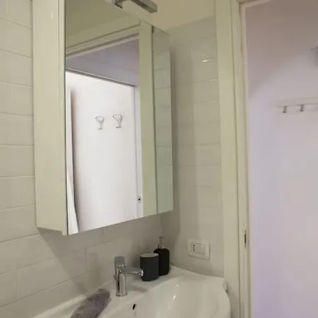 Apartament La Casa Sull'isola *
